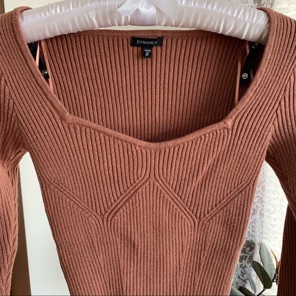 Dynamite Ribbed Sweater - Picture 4 of 6